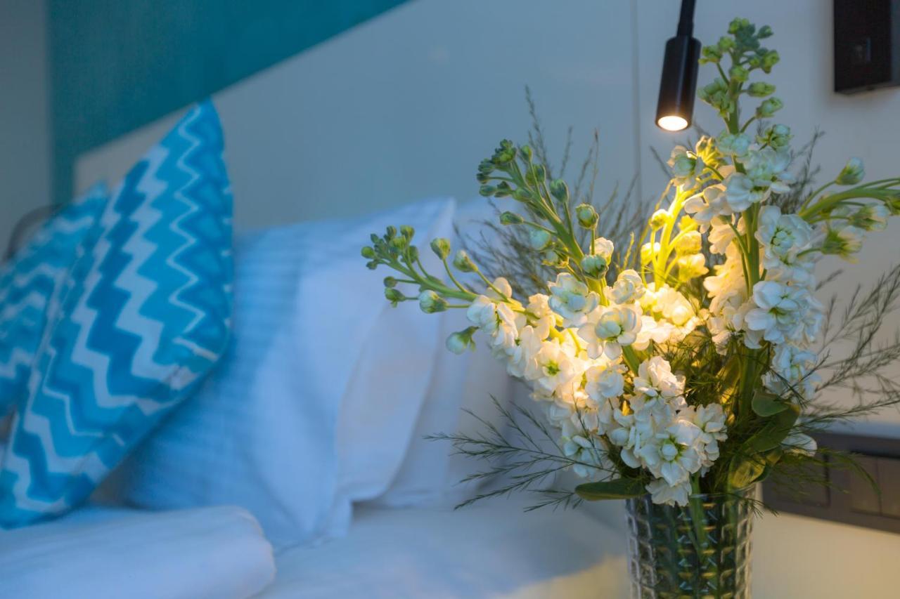 Efe Hotel Кушадасъ Екстериор снимка