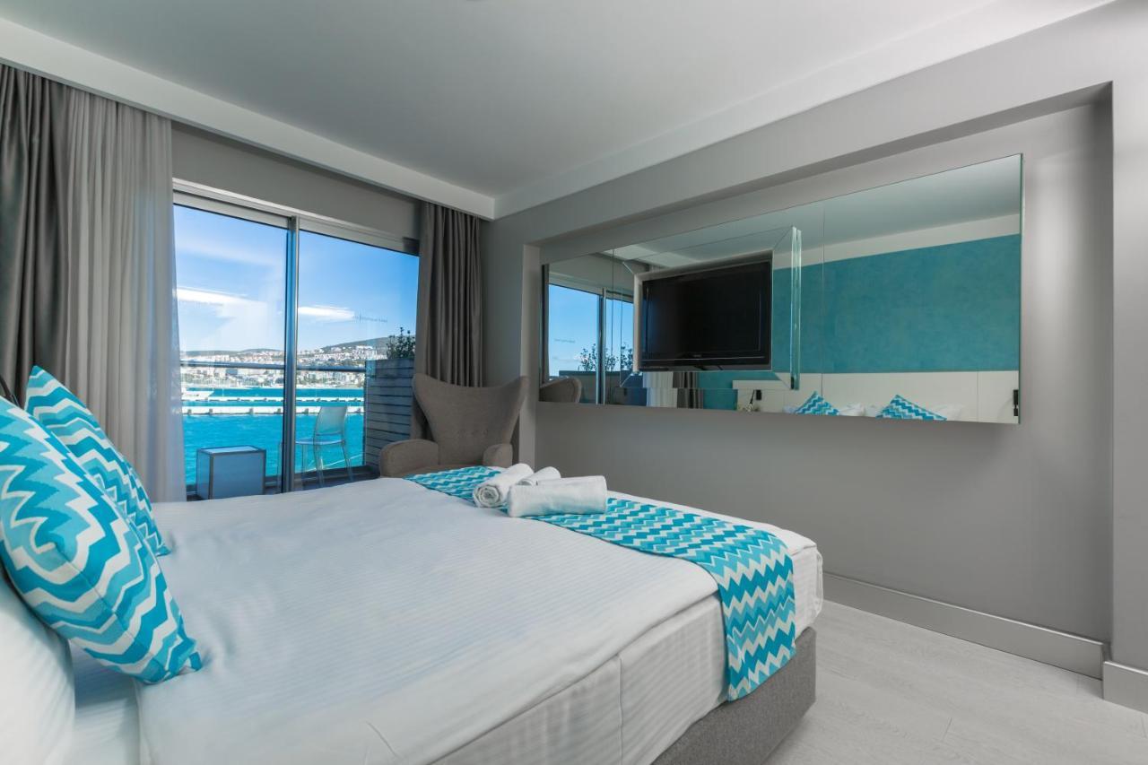 Efe Hotel Кушадасъ Екстериор снимка