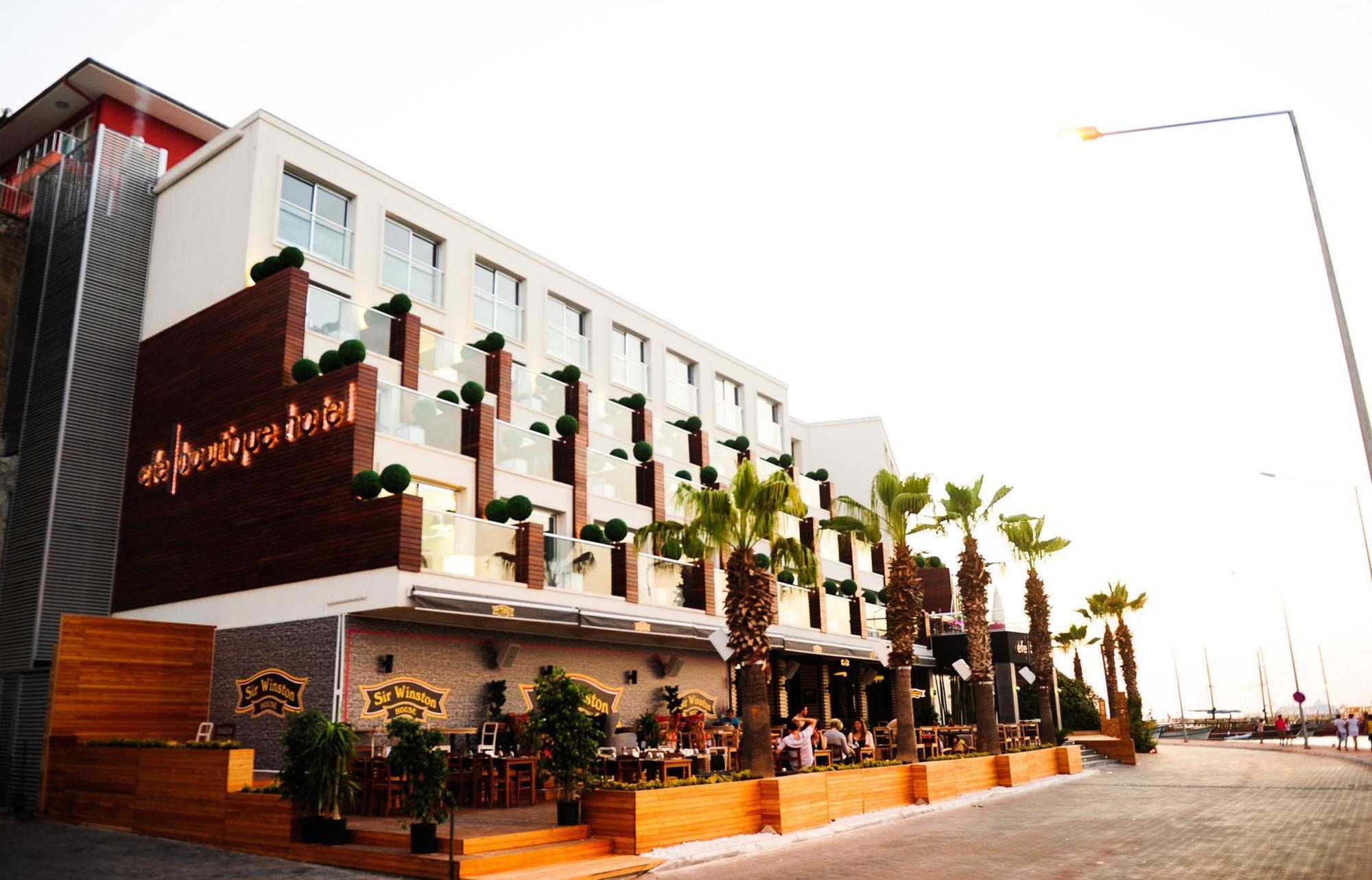 Efe Hotel Кушадасъ Екстериор снимка